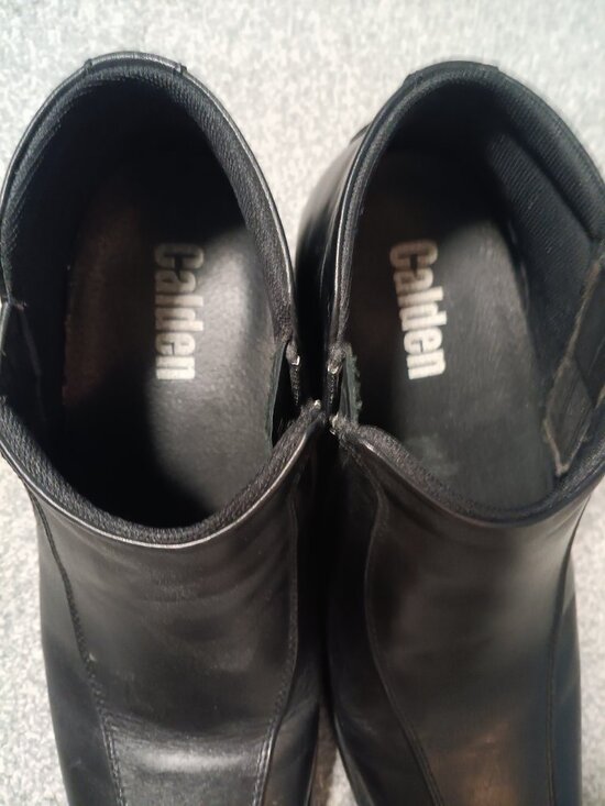 CALDEN size 11 Ankle Boot K99805 3.2 In Elevator Height Square Toe Zipper Black main image 2
